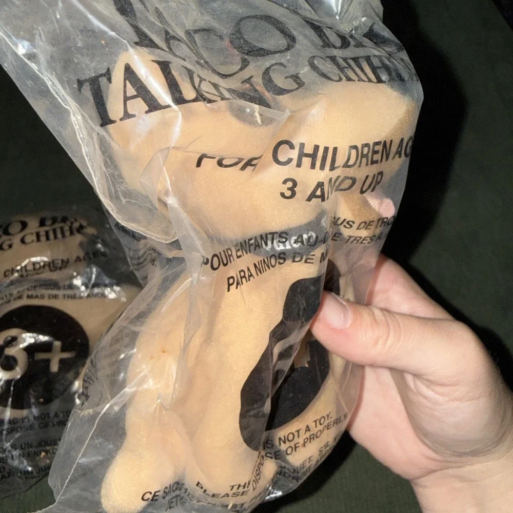 Pair Of Taco Bell Talking Plush Chihuahua Dog Yo Quiero SEALED VTG Works